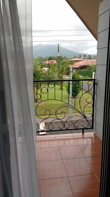 Casa De Las Rosas Volcan Arenal La Fortuna 外观 照片